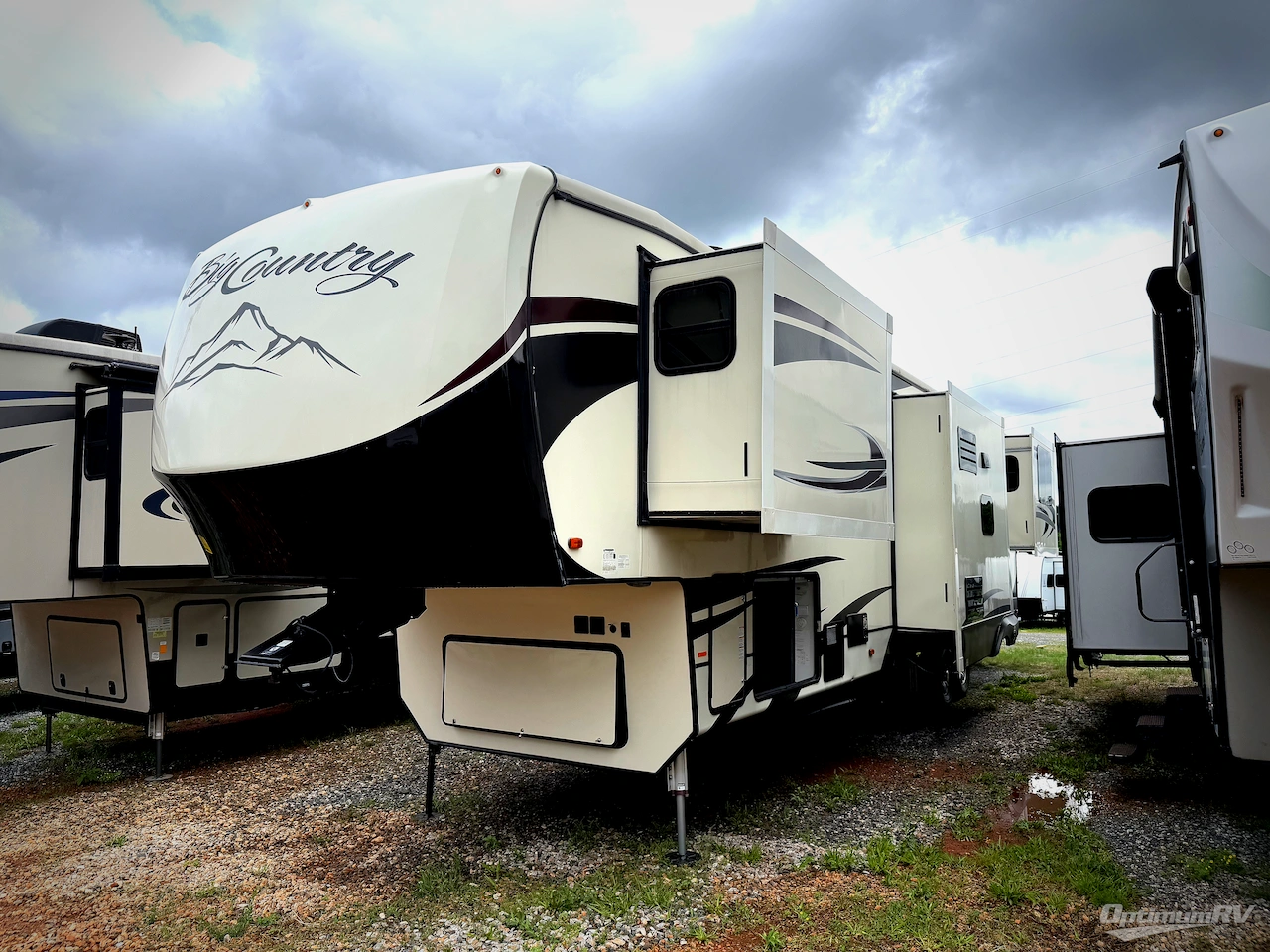 2018 Heartland Big Country 4011 ERD Photo 2