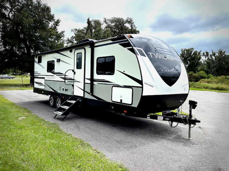 2022 Cruiser Twilight Signature TWS 2600 RV Photo 1