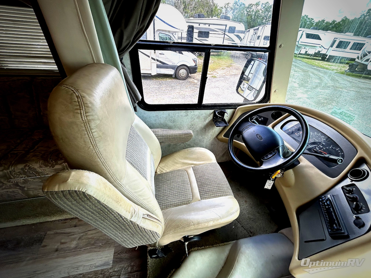 2003 Coachmen Mirada 340 Photo 7
