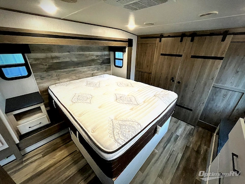 2022 Heartland Milestone 360HP RV Photo 4