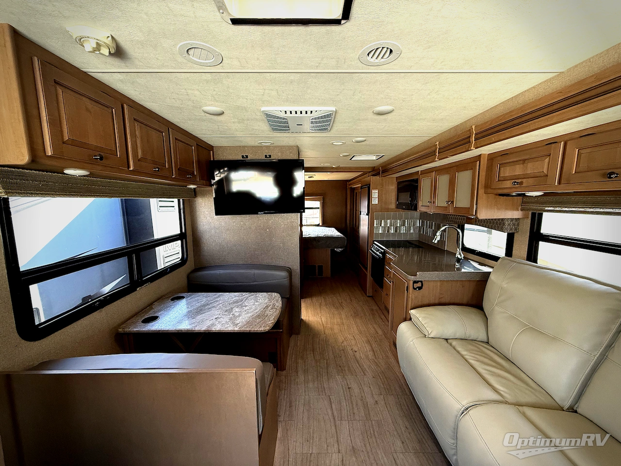 2019 Thor Windsport 29M Photo 4