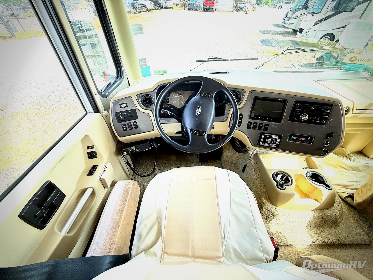 2013 Tiffin Allegro 32 CA Photo 22