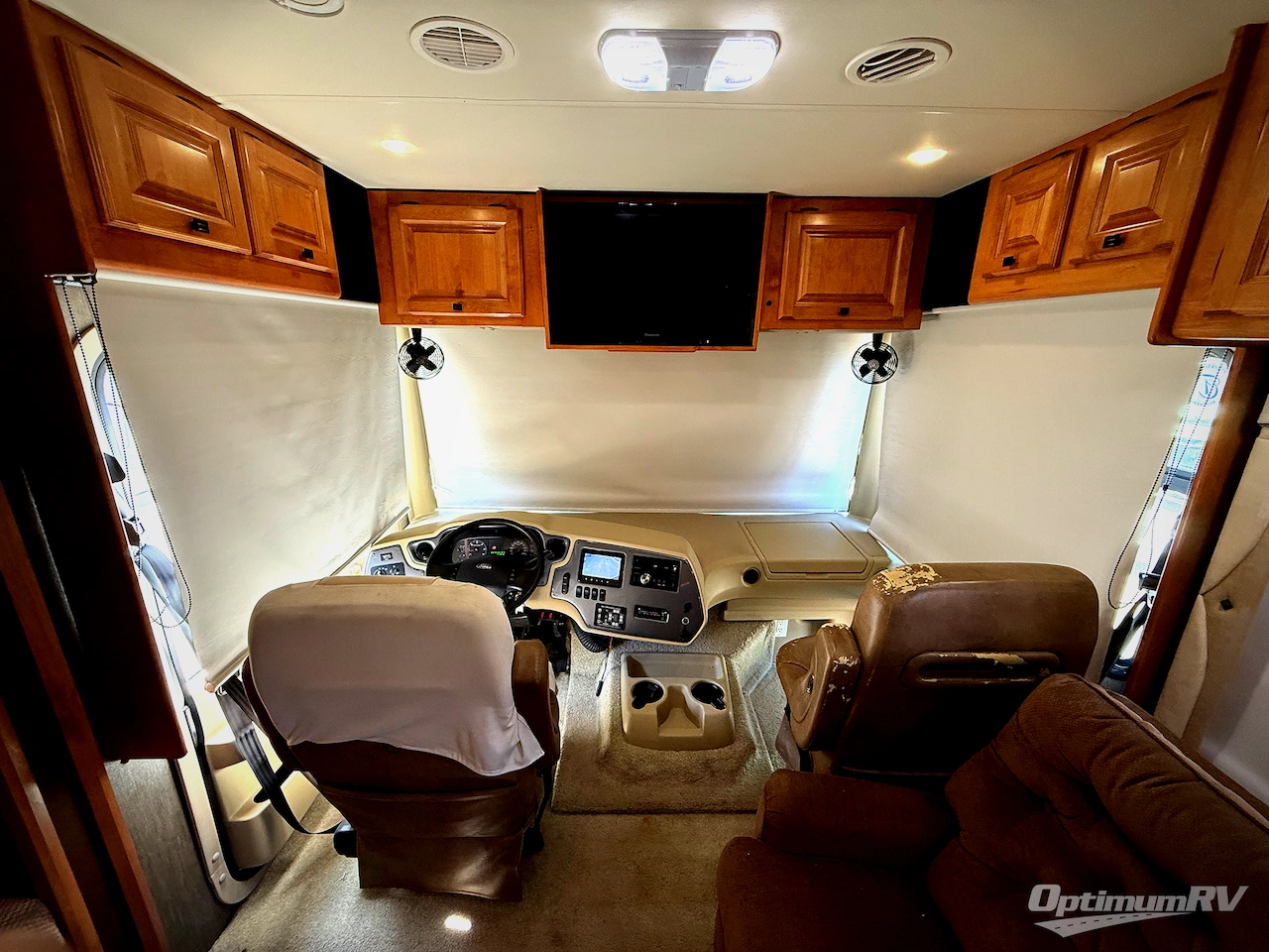 2013 Tiffin Allegro 32 CA Photo 7