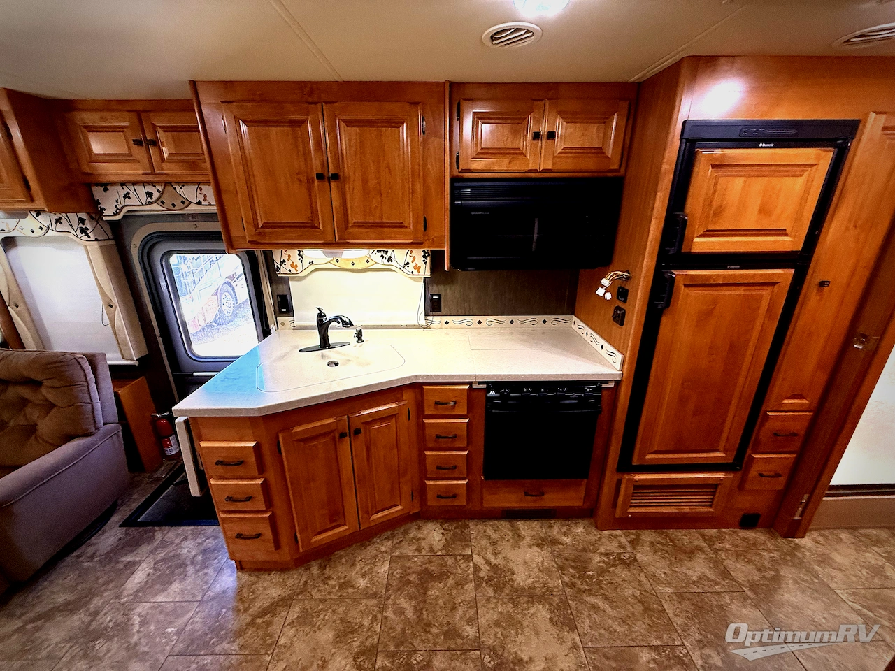 2013 Tiffin Allegro 32 CA Photo 14