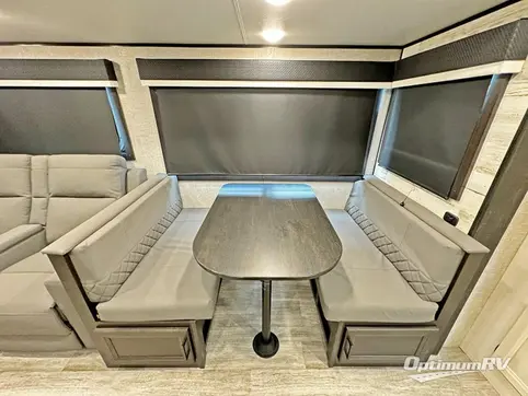 2023 Jayco Jay Feather 27BHB RV Photo 4