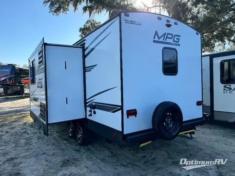 2021 Cruiser MPG 2100RB RV Photo 2