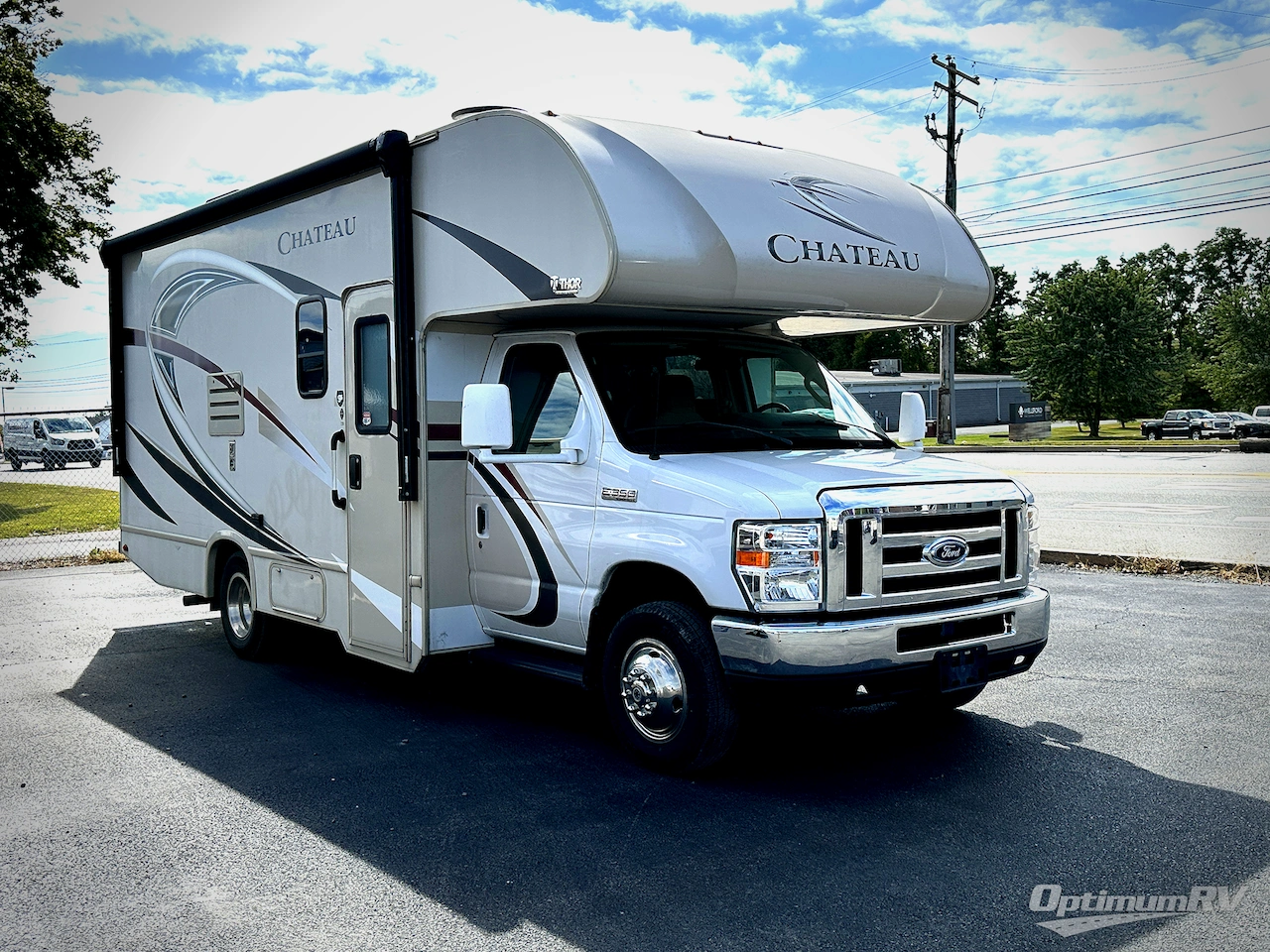 2018 Thor Chateau 22B Photo 1