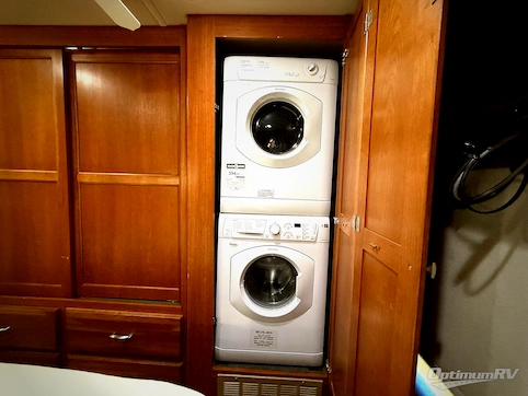 2014 Itasca Suncruiser 38Q RV Photo 4