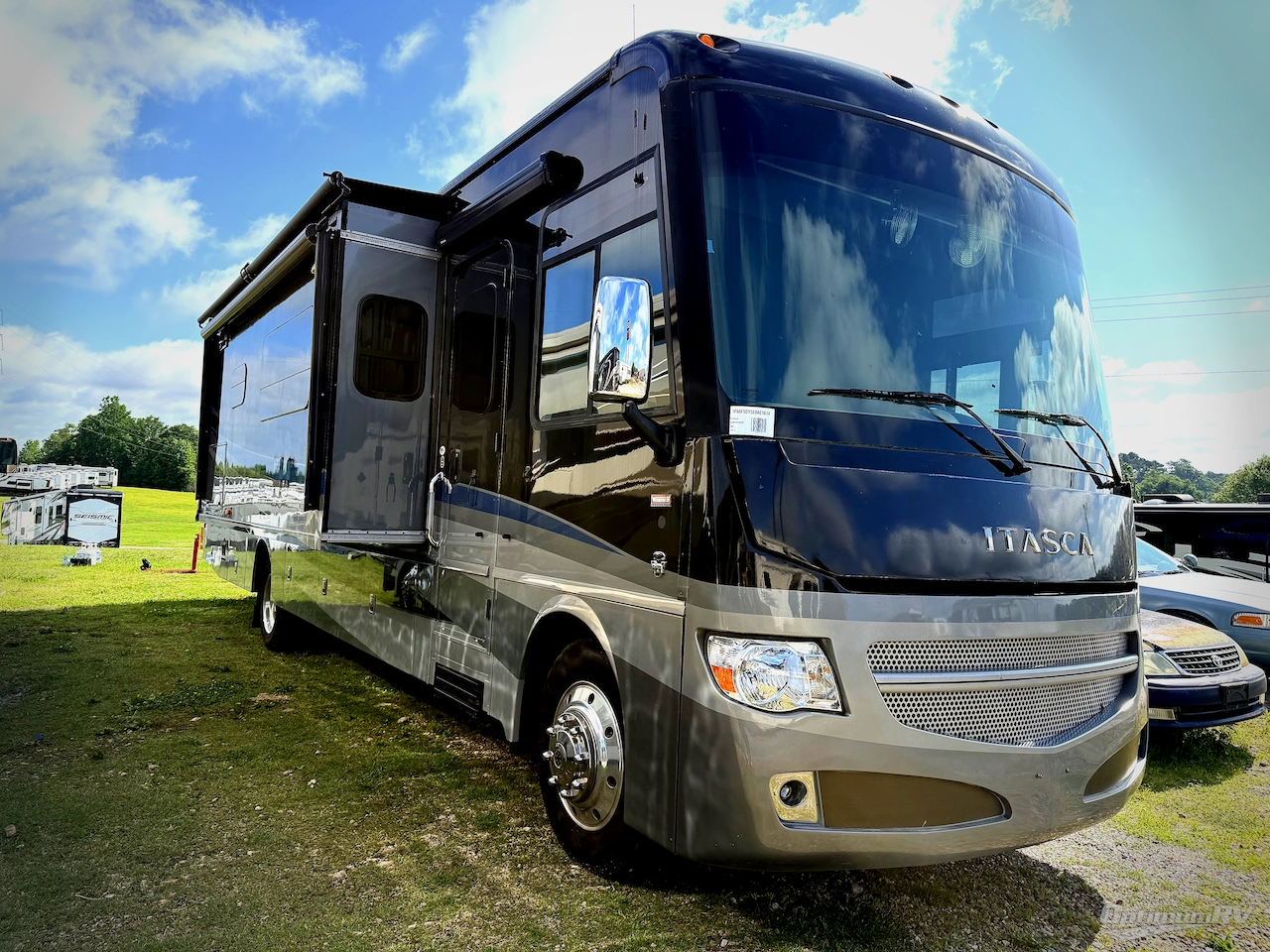 2014 Itasca Suncruiser 38Q Photo 1