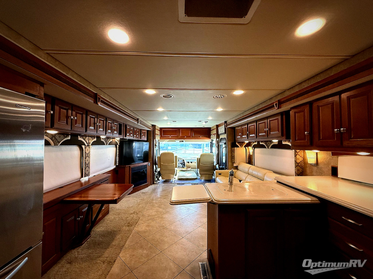 2014 Itasca Suncruiser 38Q Photo 6