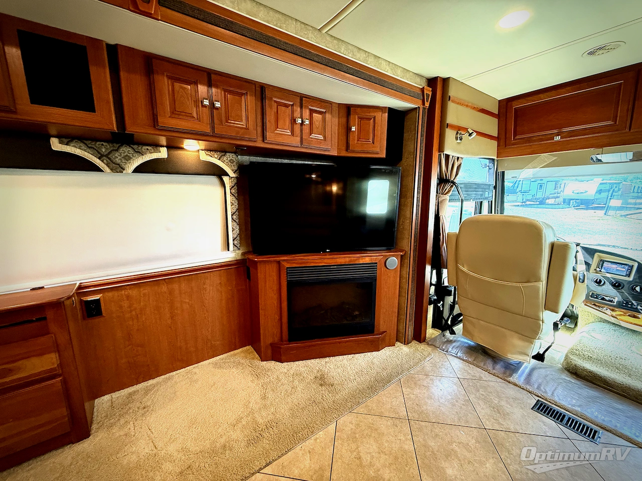 2014 Itasca Suncruiser 38Q Photo 8
