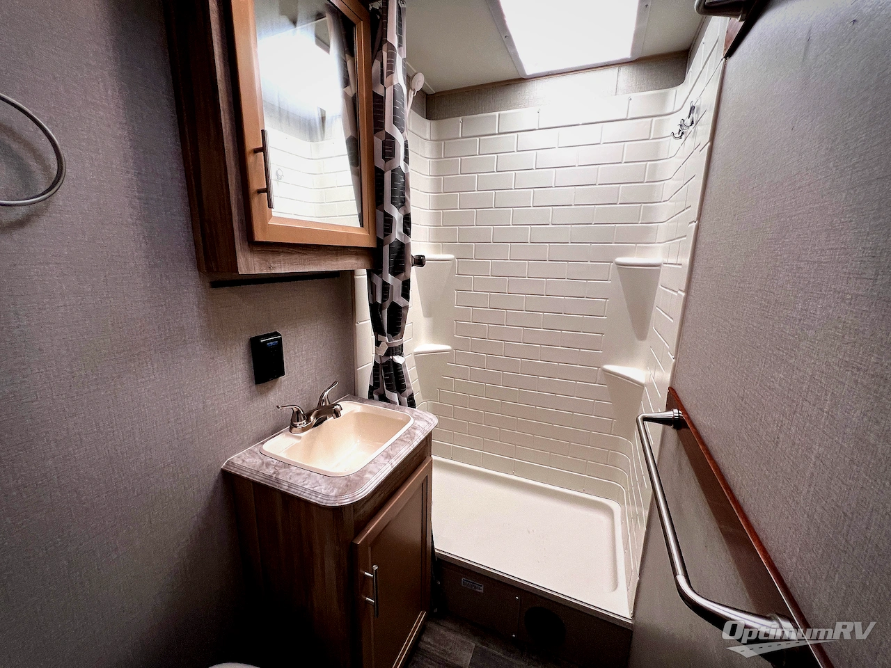 2021 Coachmen Catalina Legacy 323BHDSCK Photo 22