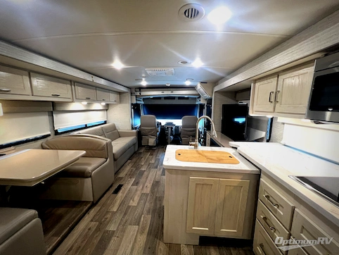 2020 Winnebago Adventurer 36Z RV Photo 2