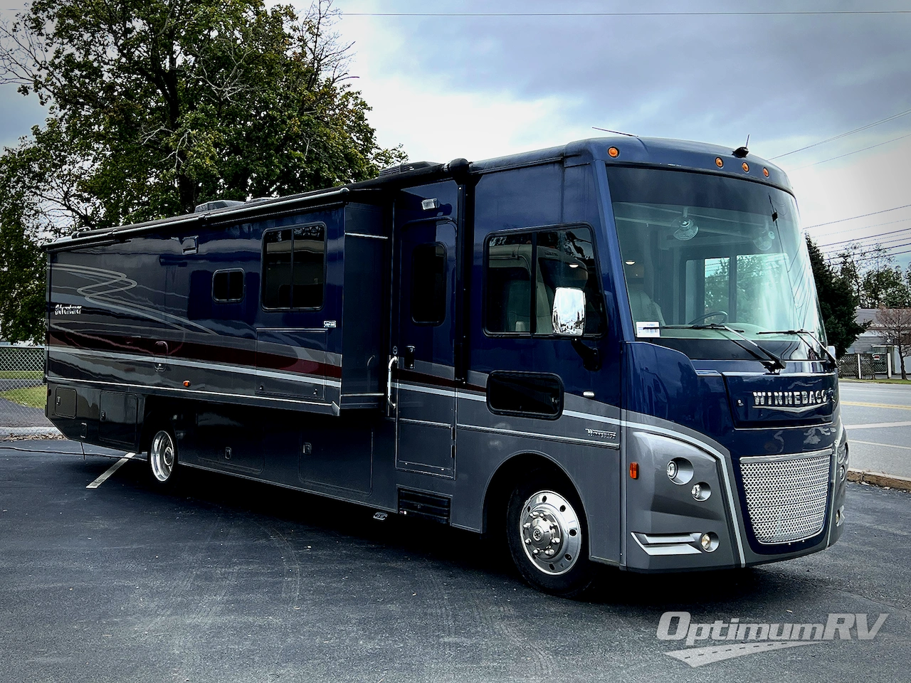 2020 Winnebago Adventurer 36Z Photo 1