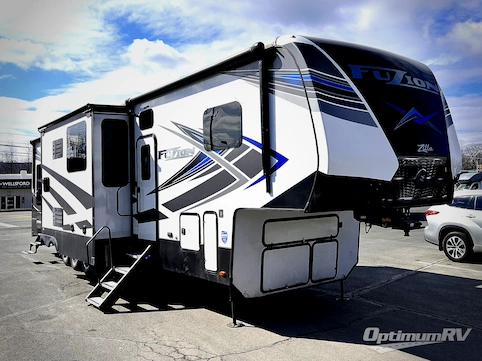 Used 2020 Keystone Fuzion 430 Featured Photo