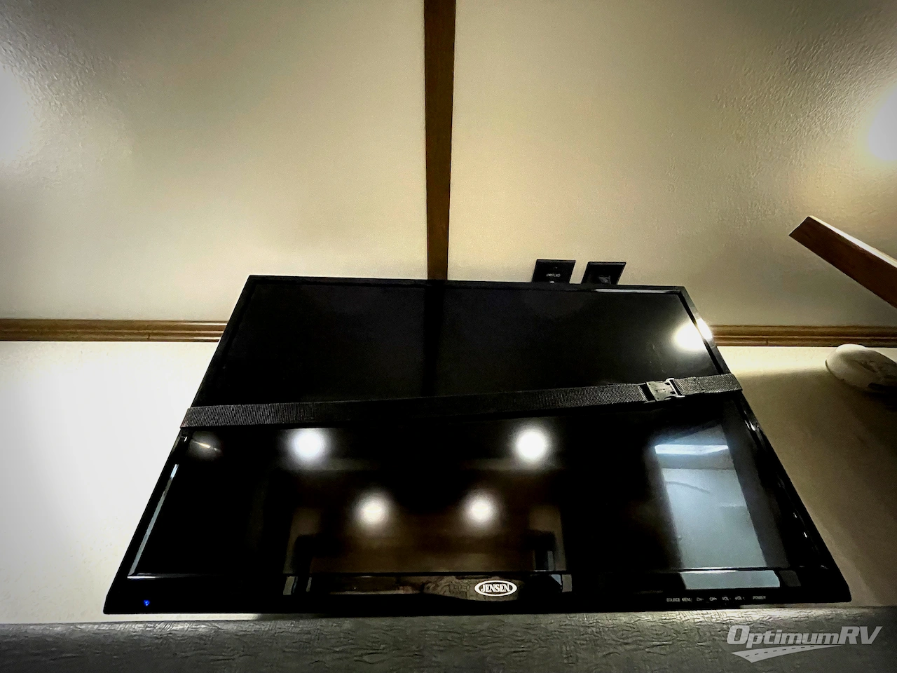 2020 Keystone Fuzion 430 Photo 21