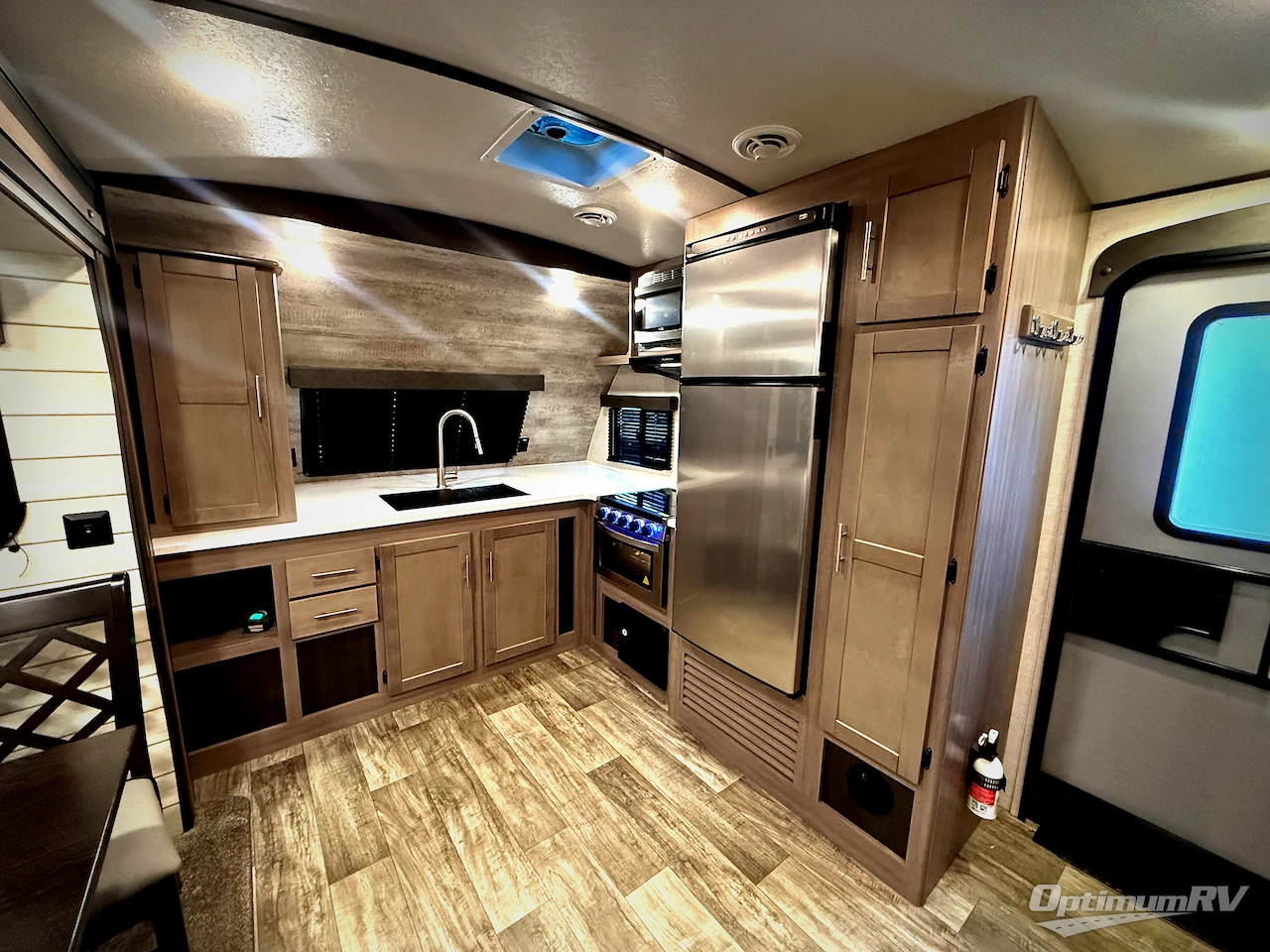 2021 CrossRoads Sunset Trail SS257FK Photo 8