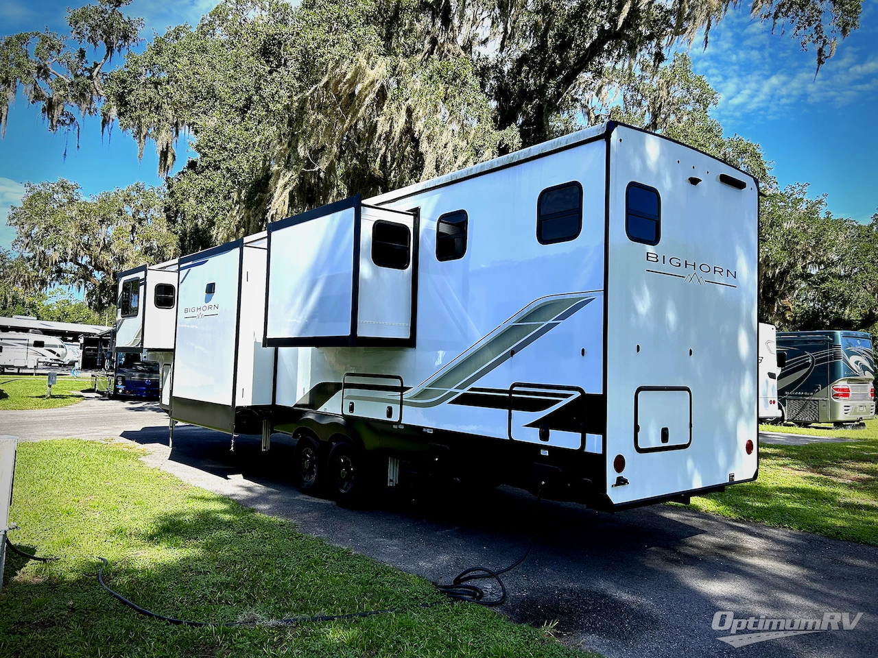 2024 Heartland Bighorn 3930FL Photo 3