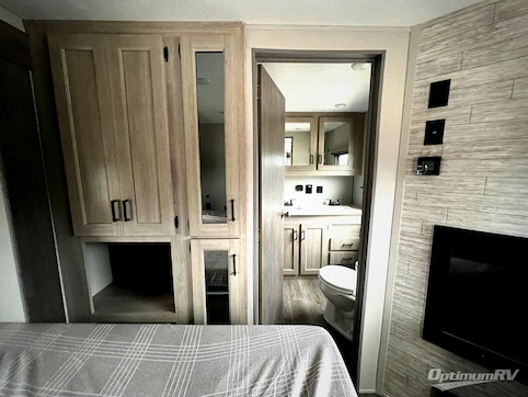 2026 Coachmen Catalina Destination Series 43CONDO RV Photo 4