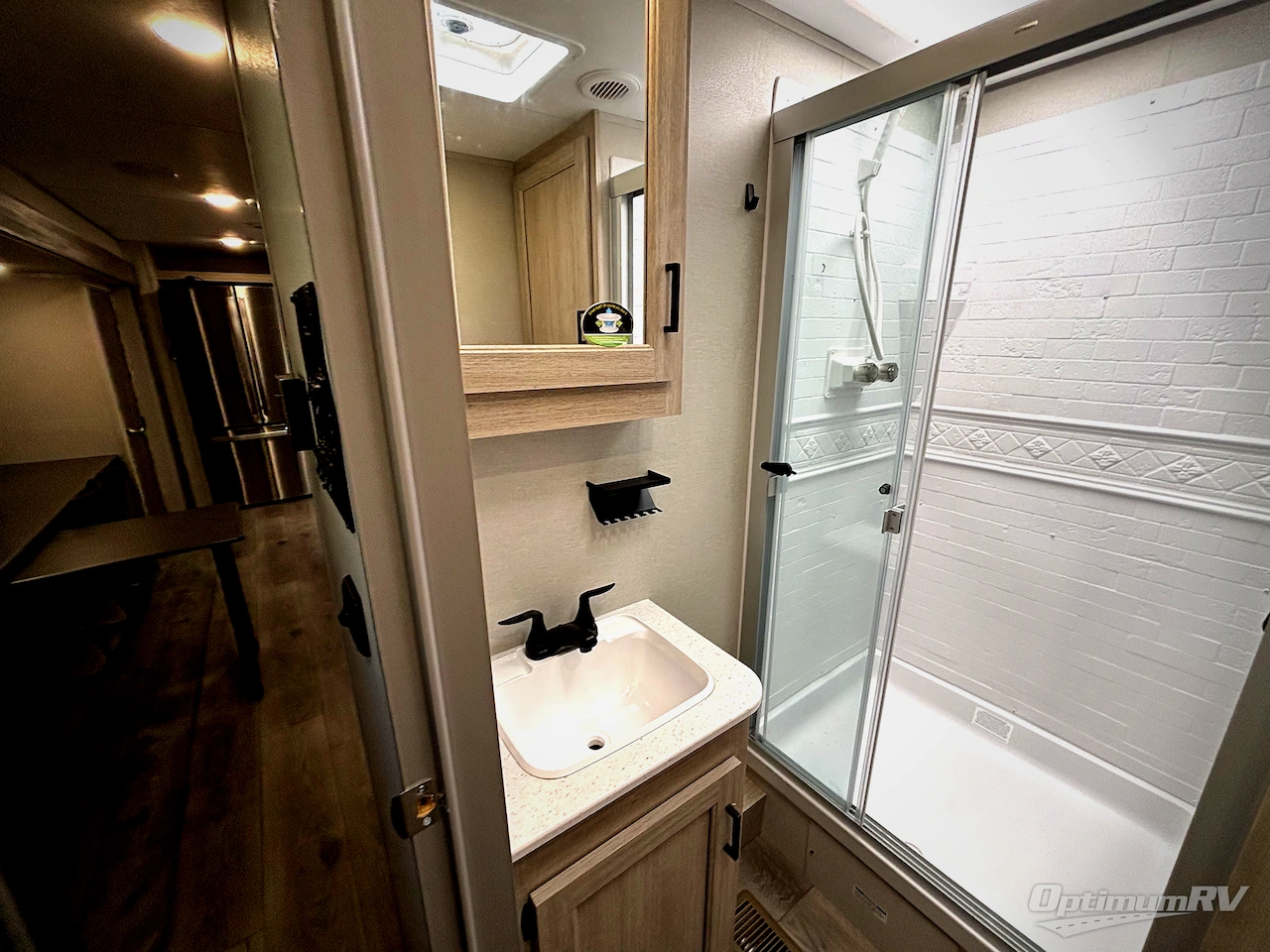 2026 Coachmen Catalina Legacy Edition 323MAZE Photo 13