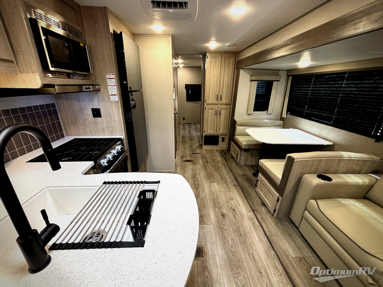 2026 Coachmen Catalina Legacy Edition 343BHTS Photo 4
