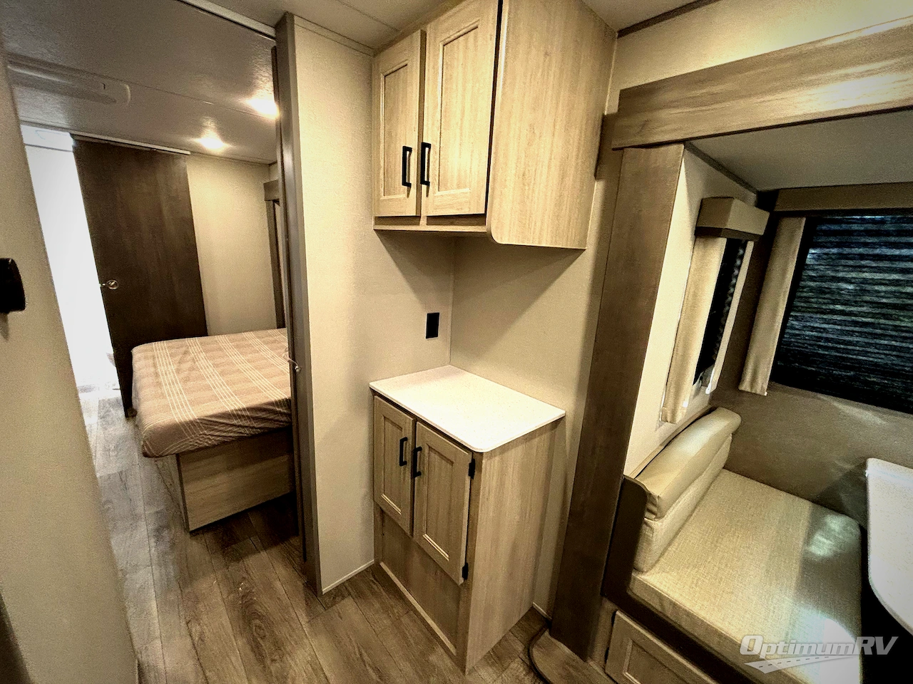 2026 Coachmen Catalina Legacy Edition 333DBDS Photo 15