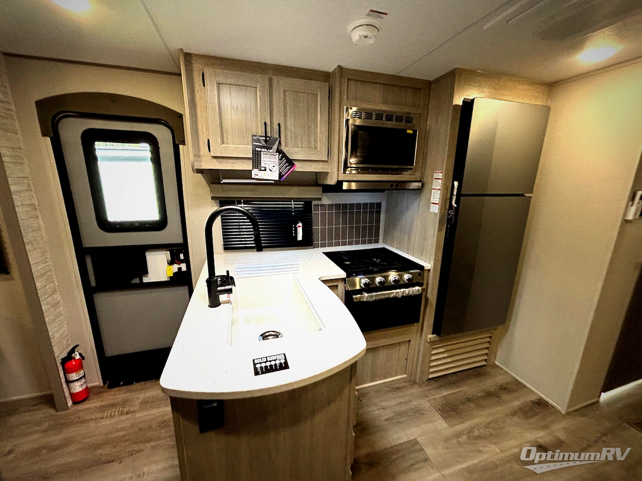 2026 Coachmen Catalina Legacy Edition 343BHTS Photo 12