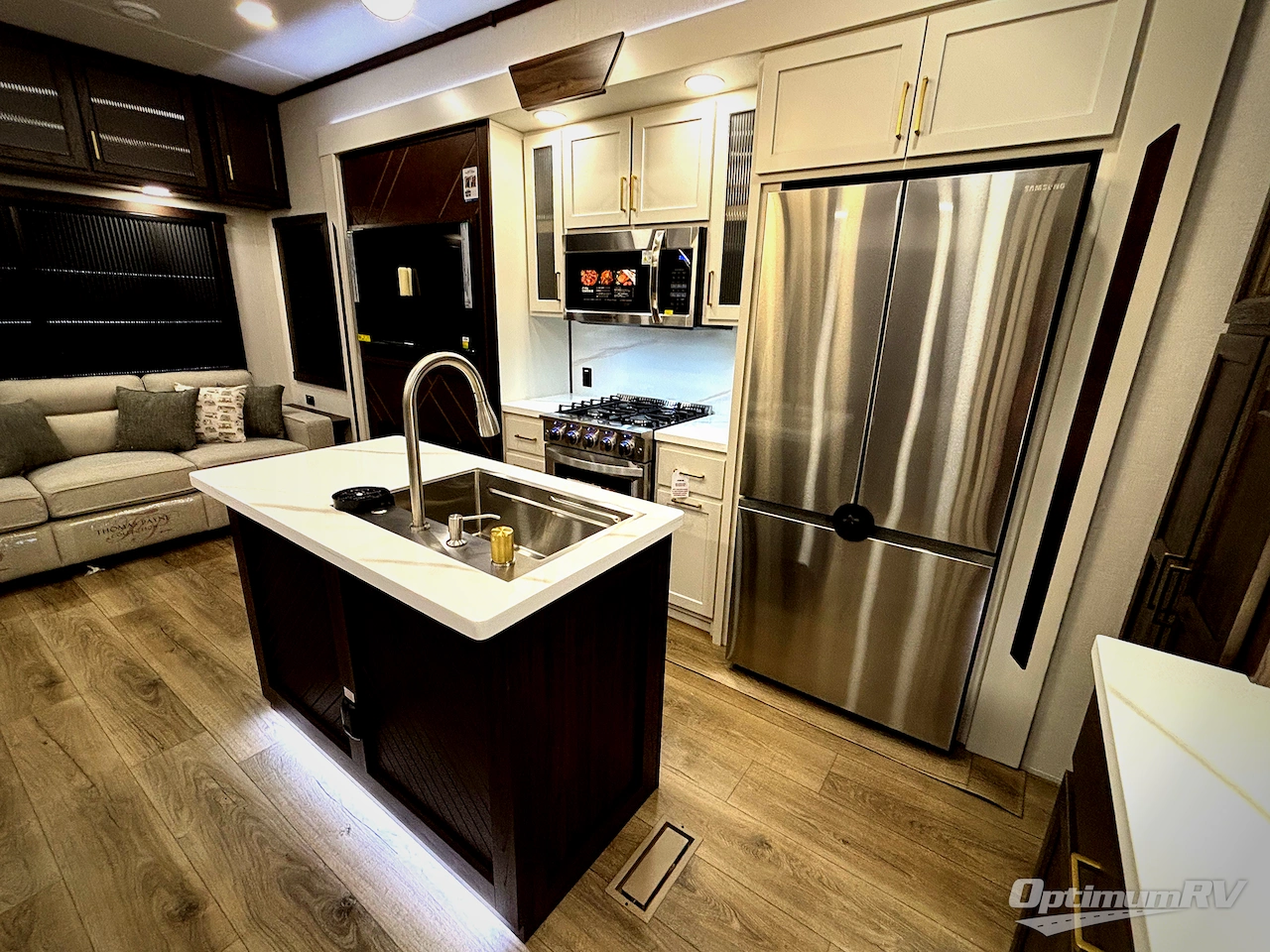 2027 Forest River Cedar Creek 290RL Photo 17