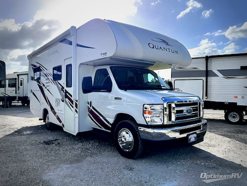 Used 2021 Thor Quantum SE SE22 Chevy Featured Photo