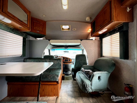 1997 Fleetwood Tioga Montara 460 RV Photo 2