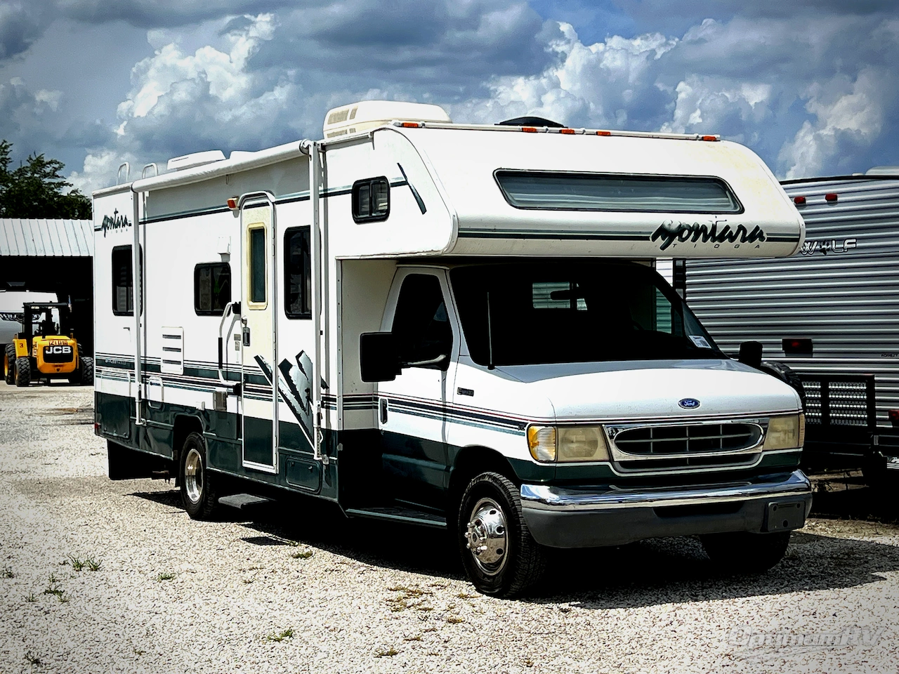 1997 Fleetwood Tioga Montara 460 Photo 1