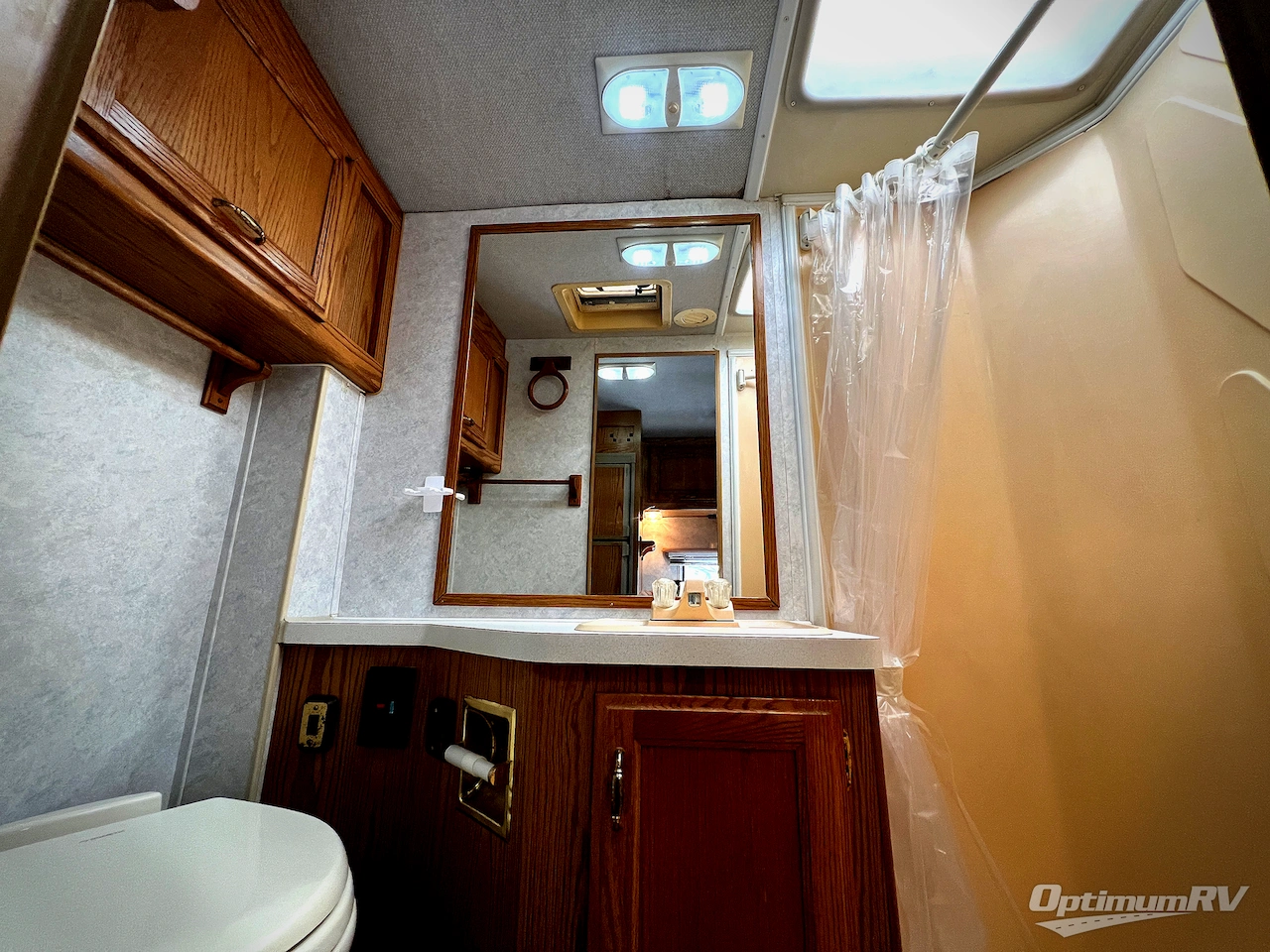 1997 Fleetwood Tioga Montara 460 Photo 21