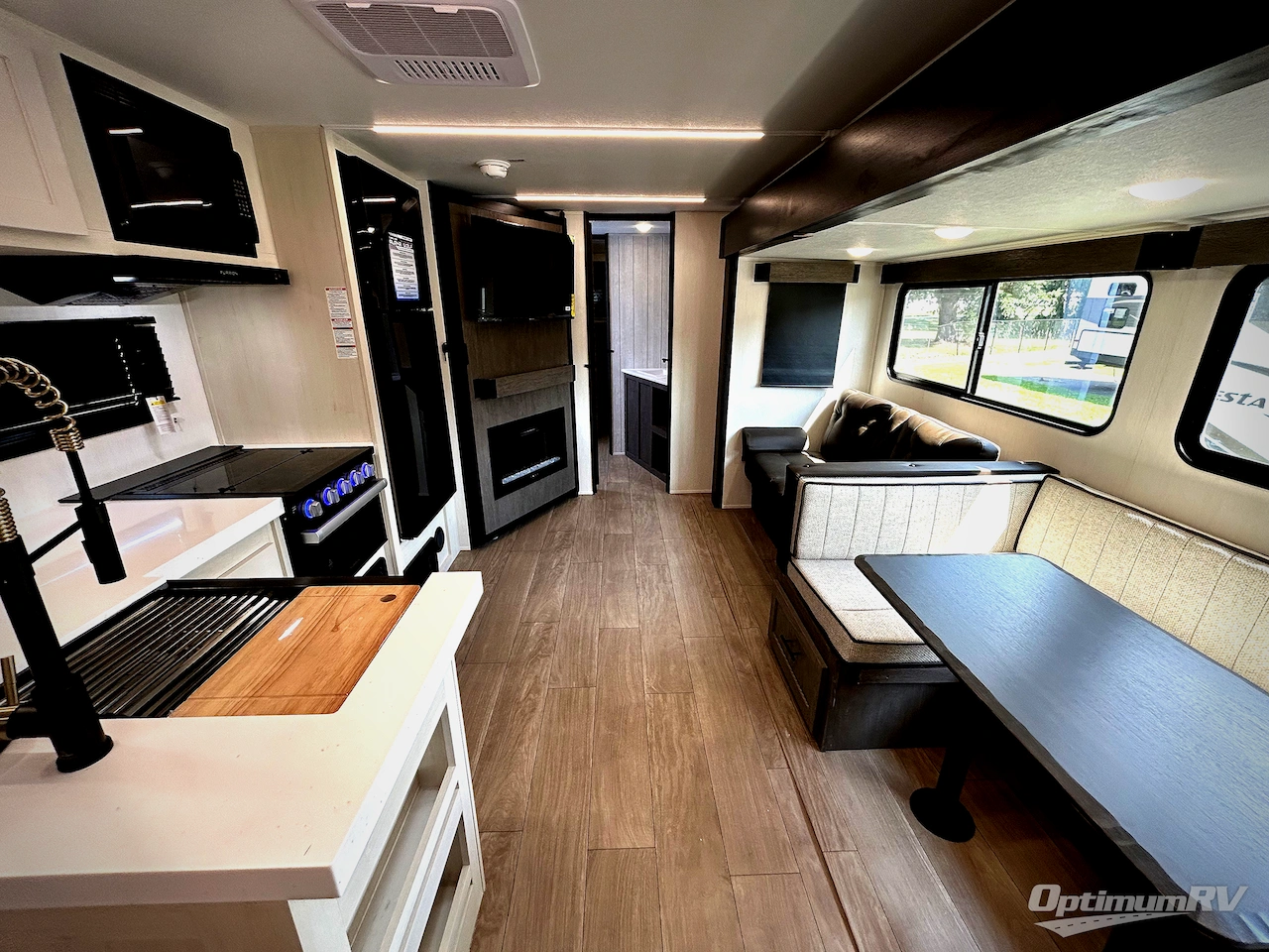 2026 Forest River Cherokee Alpha Wolf 29TB Photo 4