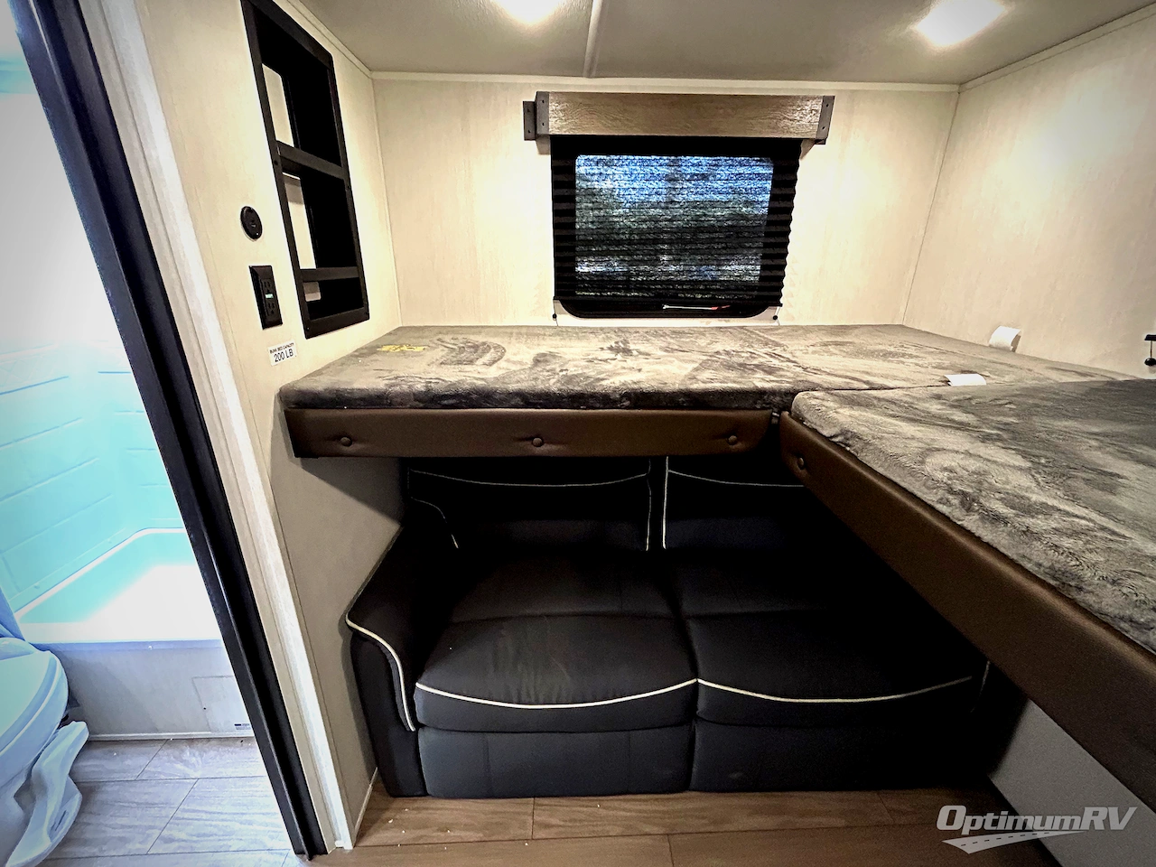 2026 Forest River Cherokee Alpha Wolf 29TB Photo 17