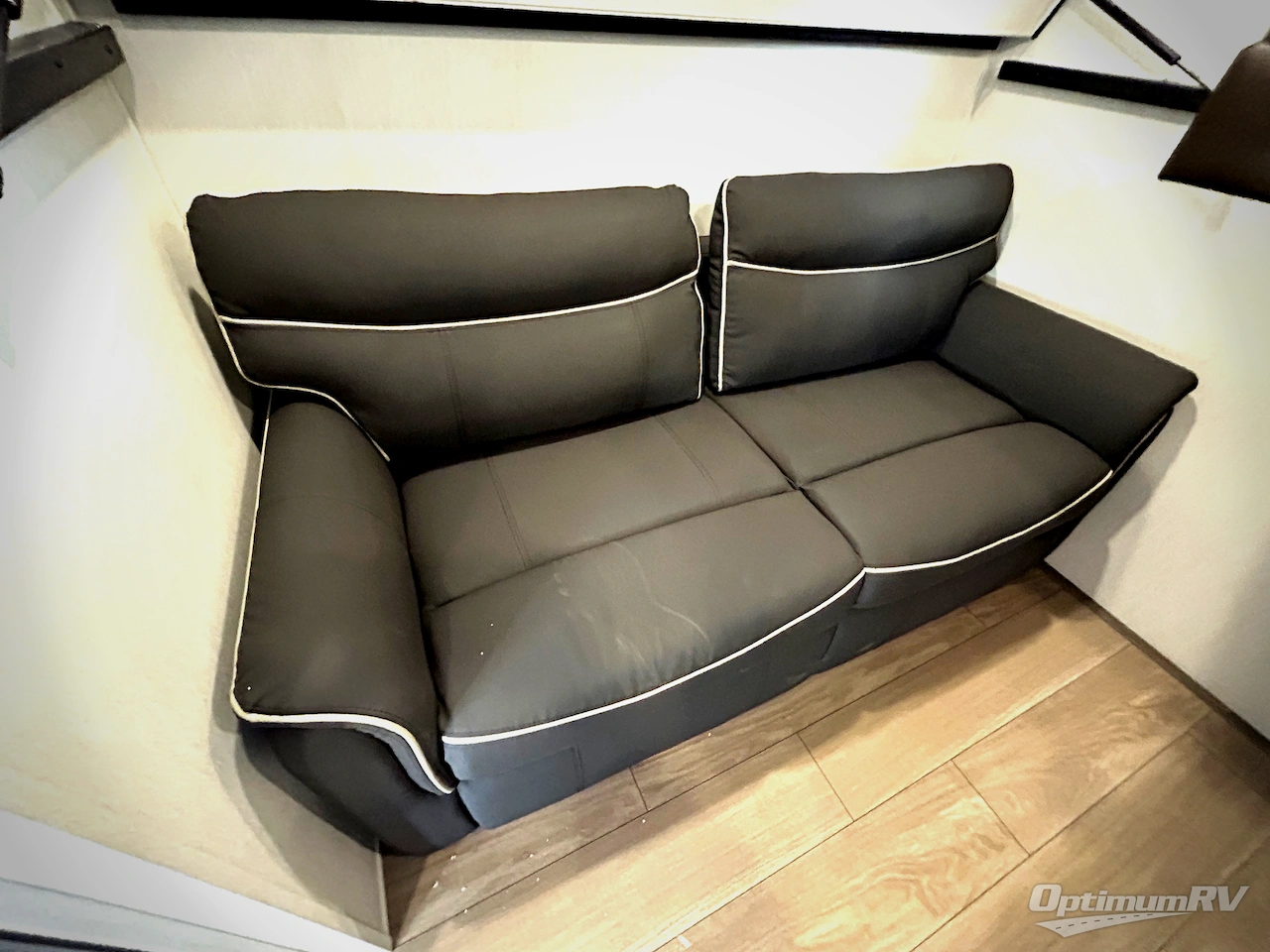 2026 Forest River Cherokee Alpha Wolf 29TB Photo 18