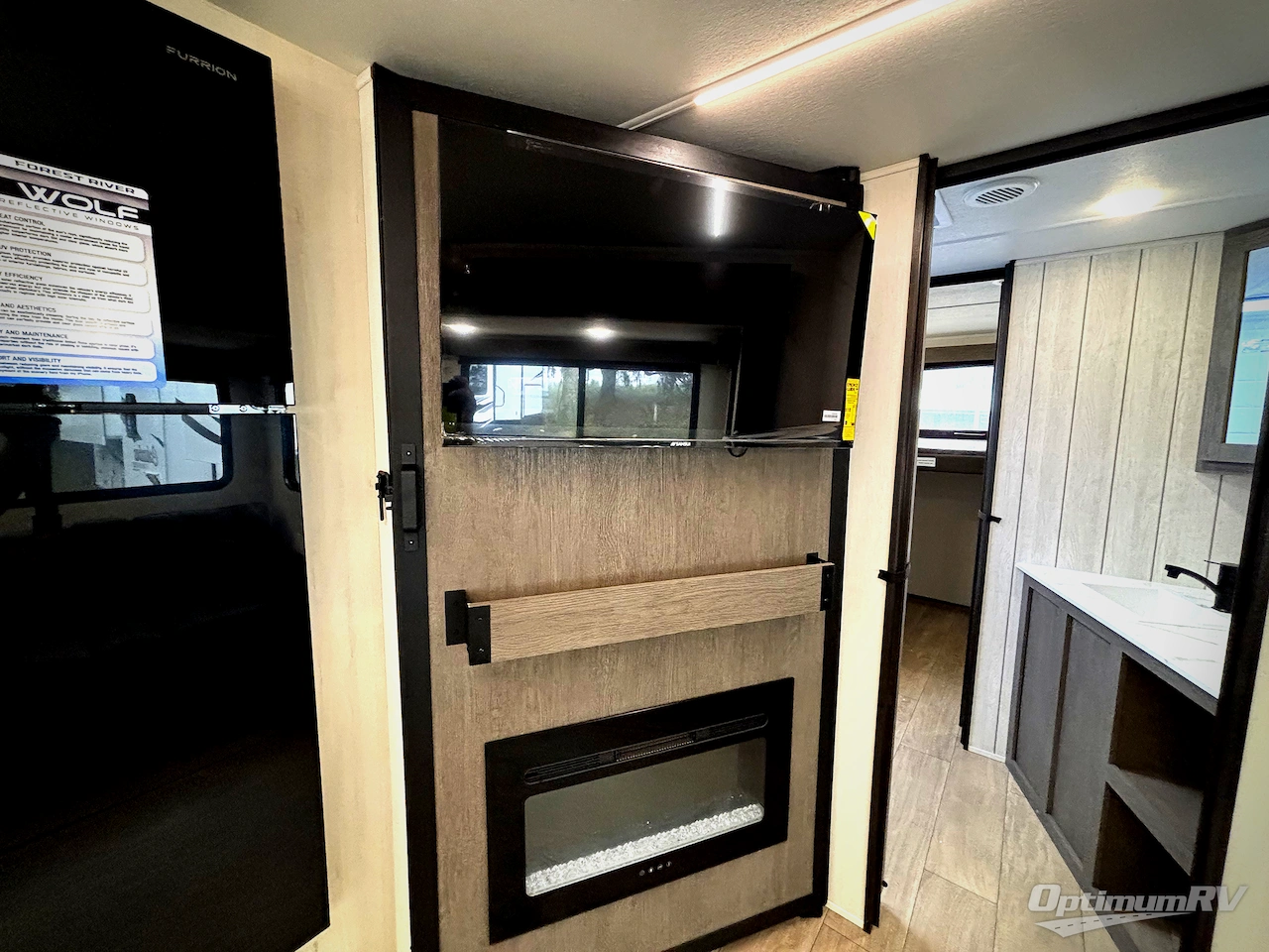 2026 Forest River Cherokee Alpha Wolf 29TB Photo 14