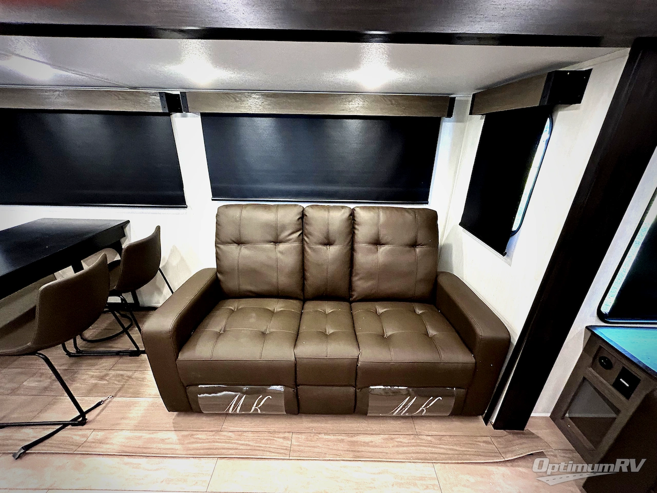 2026 Forest River Cherokee Alpha Wolf 26RL Photo 15