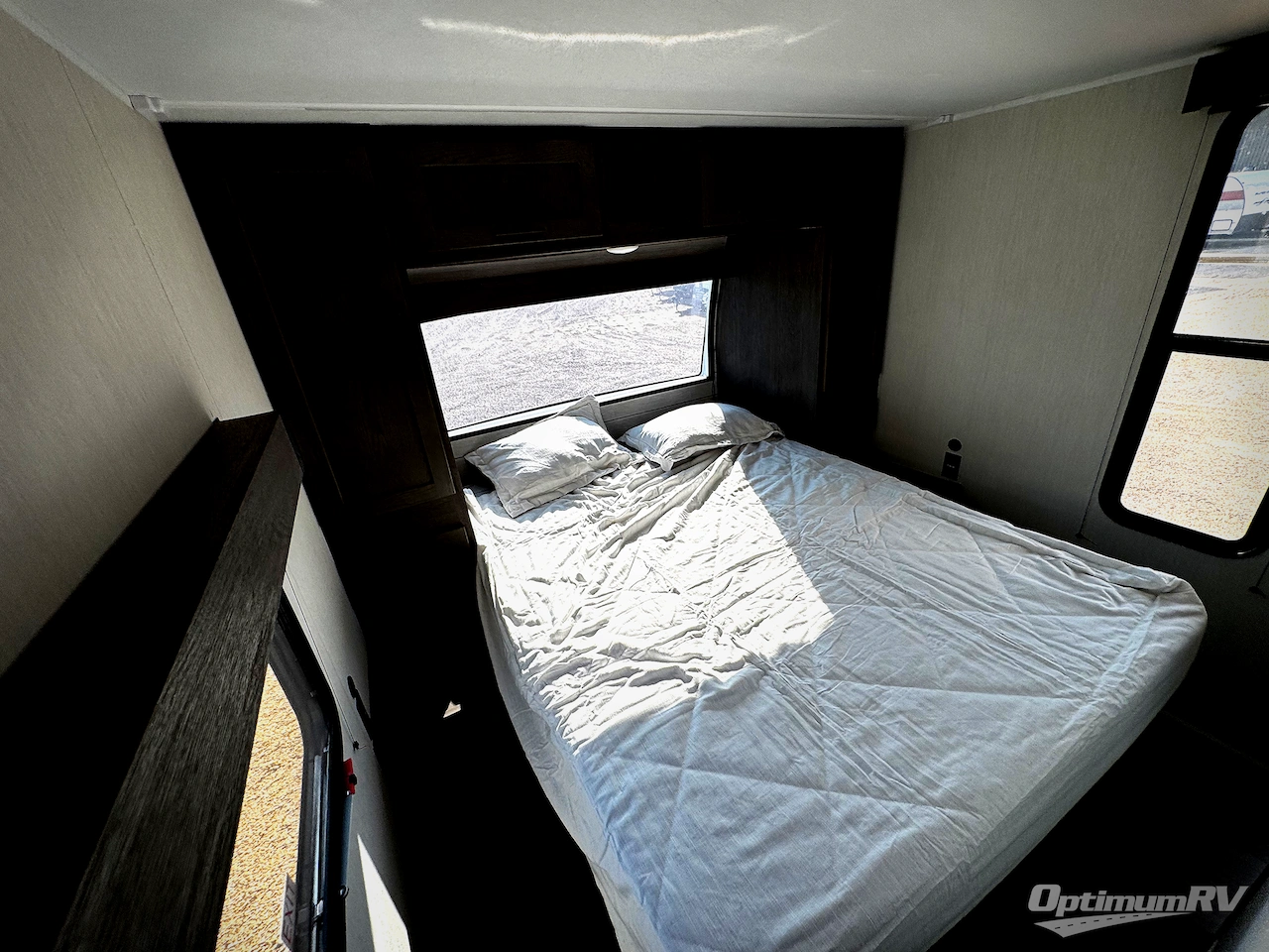 2026 Forest River Cherokee Alpha Wolf 280QBS Photo 10