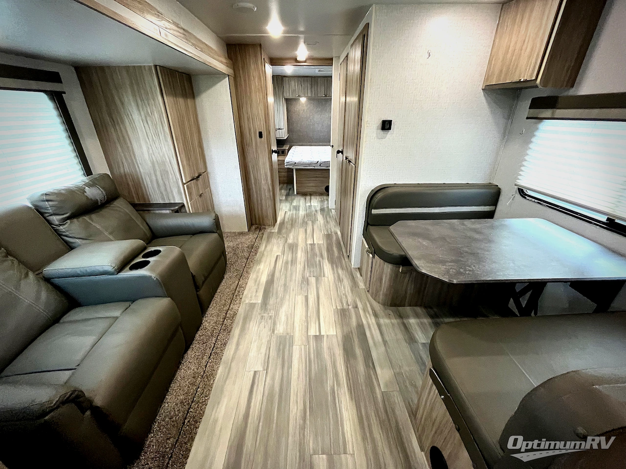 2021 Winnebago Towables Minnie 2529RG Photo 3