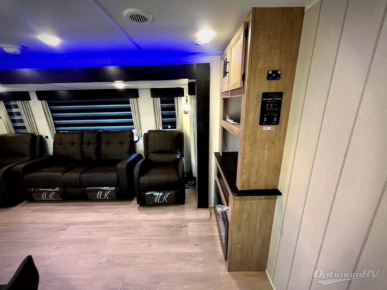 2026 Forest River Cherokee Wolf Den 271RK Photo 4