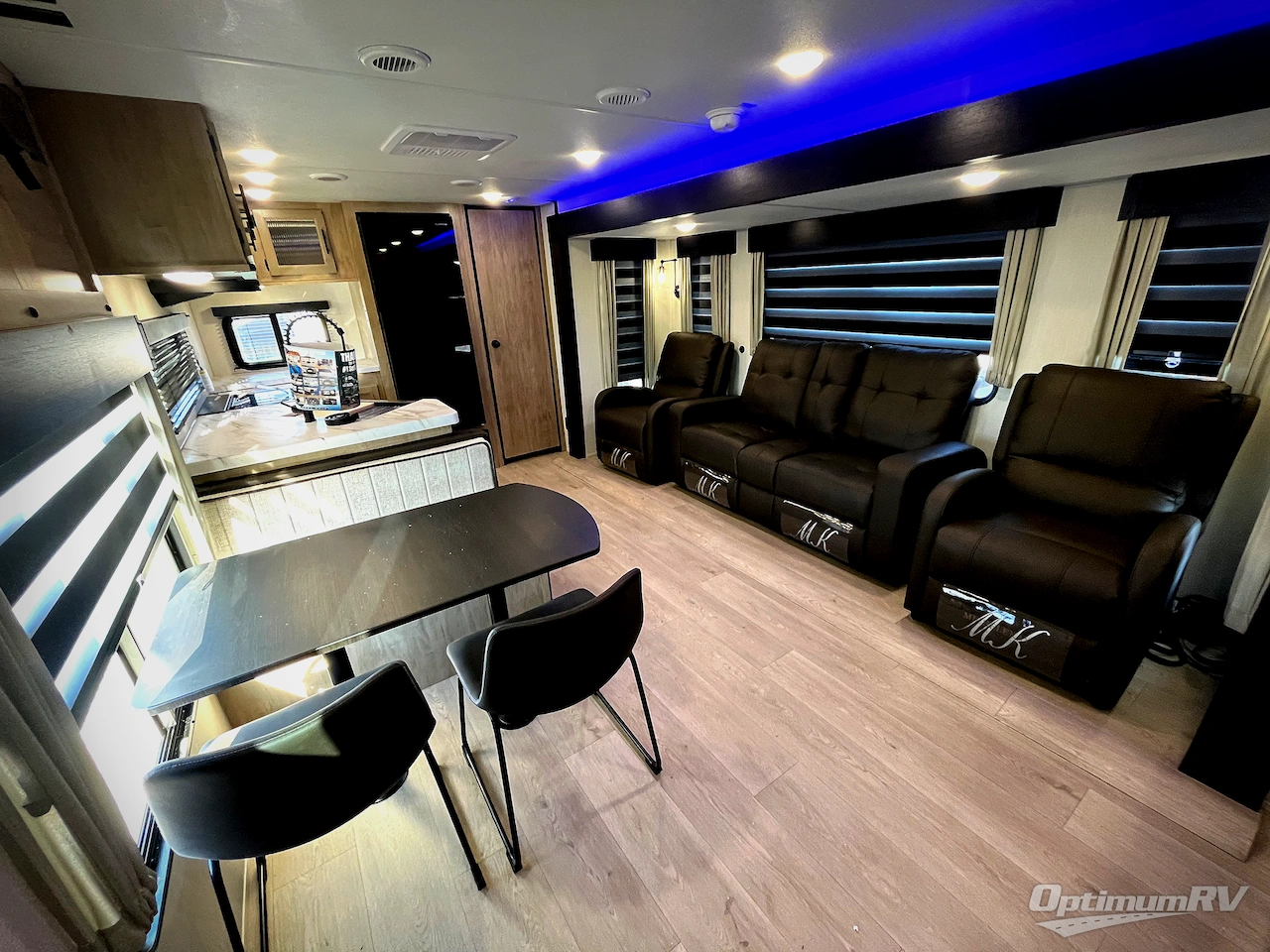 2026 Forest River Cherokee Wolf Den 271RK Photo 5