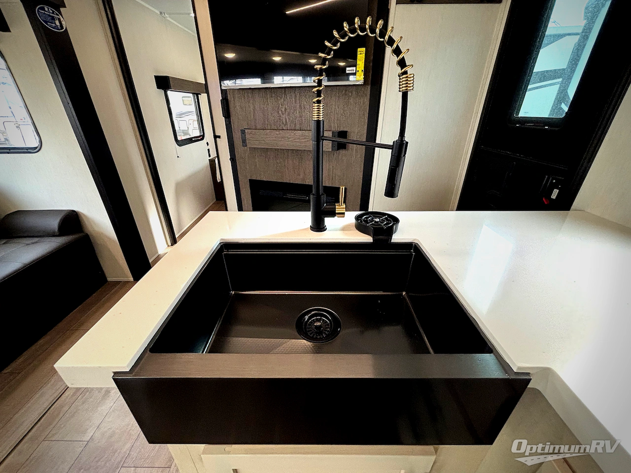 2026 Forest River Cherokee Alpha Wolf 26DBH Photo 14