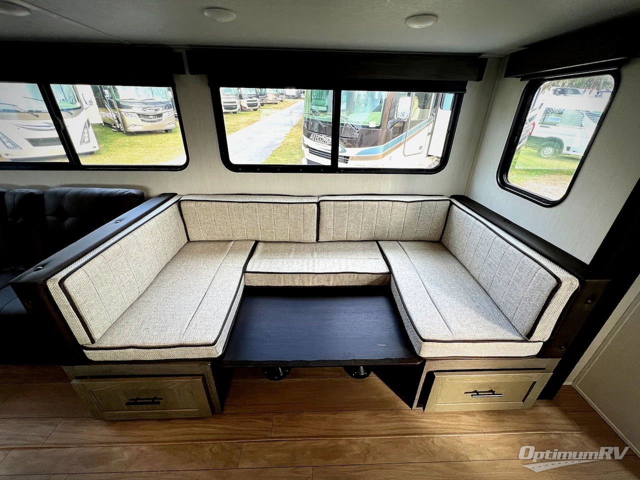 2026 Forest River Cherokee Alpha Wolf 29TB Photo 9