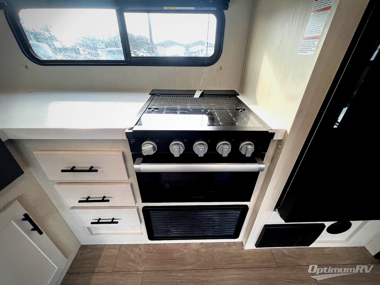 2026 Forest River Cherokee Alpha Wolf 29TB Photo 12