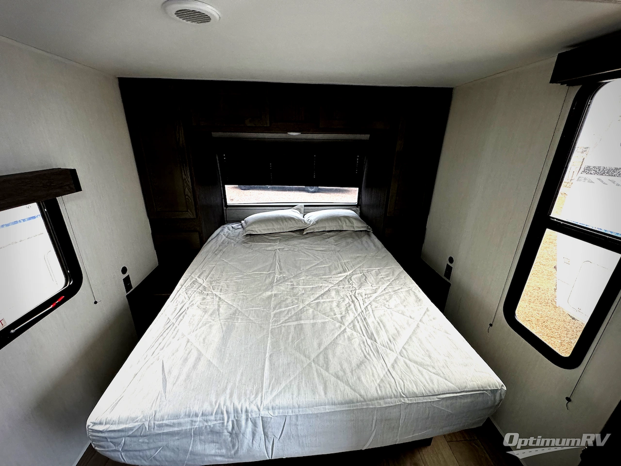 2026 Forest River Cherokee Alpha Wolf 21RB Photo 18