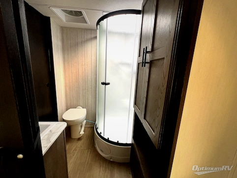 2026 Forest River Cherokee Alpha Wolf 26RL RV Photo 4