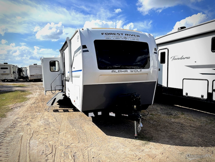 2026 Forest River Cherokee Alpha Wolf 26RL RV Photo 1