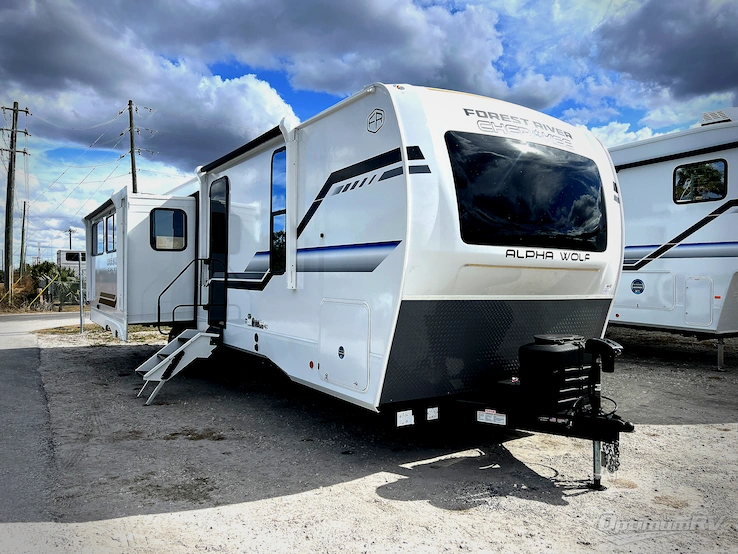2026 Forest River Cherokee Alpha Wolf 26RL RV Photo 1