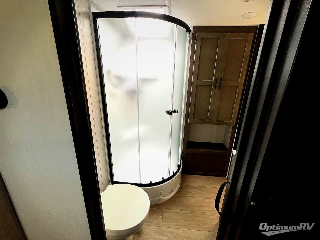 2026 Forest River Cherokee Alpha Wolf 26RL Photo 18