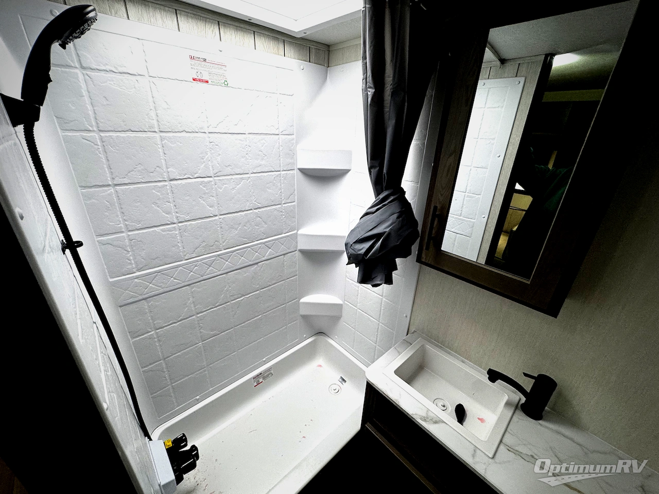 2026 Forest River Cherokee Alpha Wolf 280QBS Photo 14